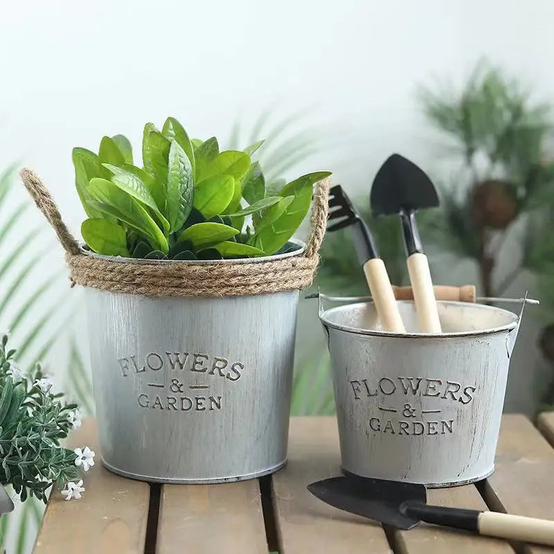 Barrels Garden Decoration Tin Flower Pots Basket Vintage Artificial Pastoral Style Metal Vases Craft for Storage Home Decor